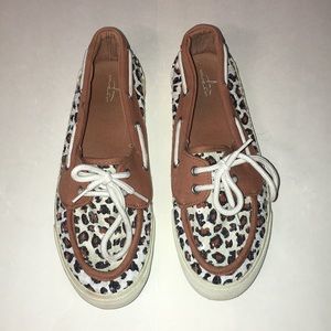Cheetah print slip on shoes